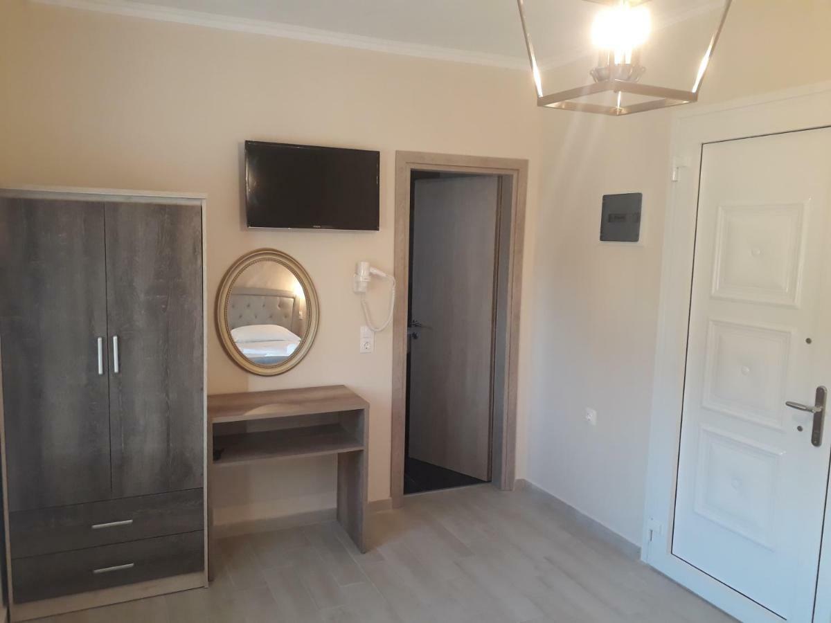 Ferienwohnung Oneiro Zois Prínos Exterior foto
